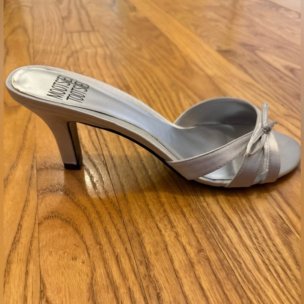Mootsies Tootsies Silver Heeled Sandal, Sz 8.5 - Picture 2 of 6